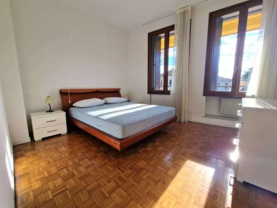 Immagine 12 di Appartamento in affitto  a Vicenza