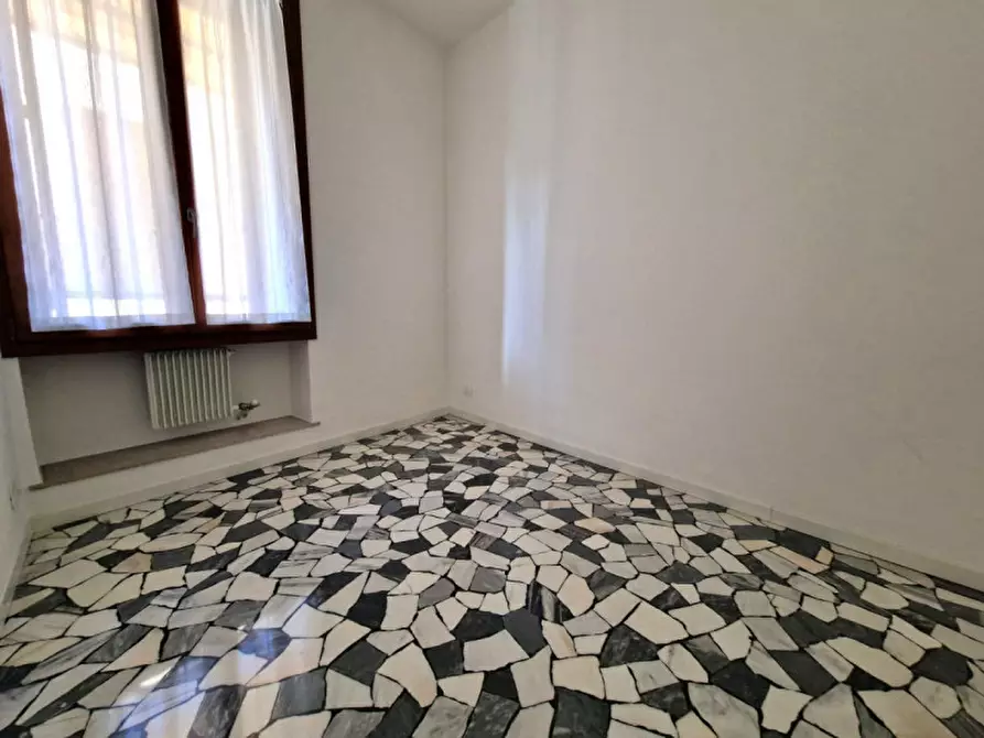 Immagine 16 di Appartamento in affitto  a Vicenza