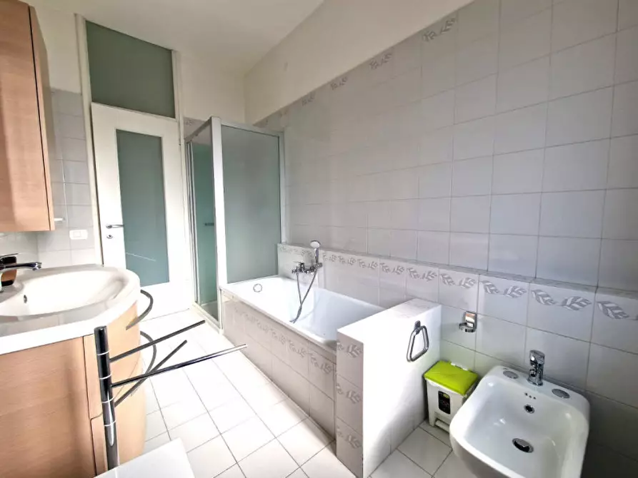 Immagine 20 di Appartamento in affitto  a Vicenza