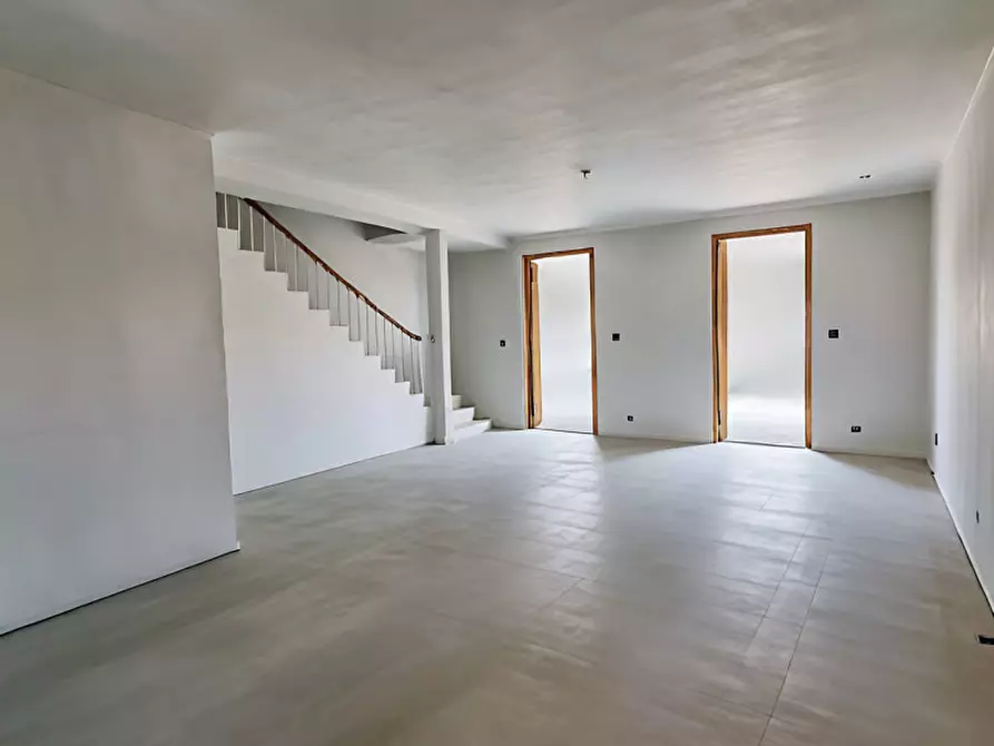 Immagine 5 di Casa bifamiliare in vendita  in Via Muson a Campodarsego