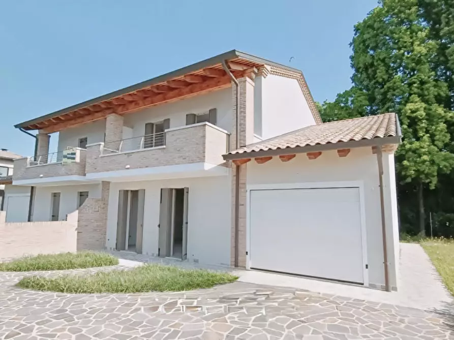 Immagine 9 di Casa bifamiliare in vendita  in Via Muson a Campodarsego