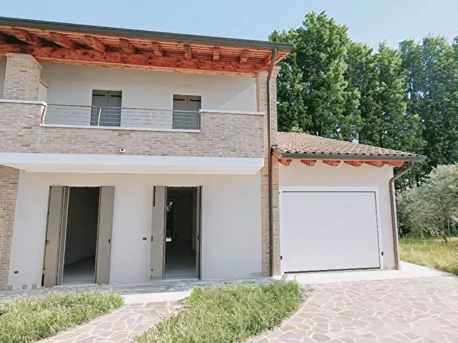 Immagine 15 di Casa bifamiliare in vendita  in Via Muson a Campodarsego