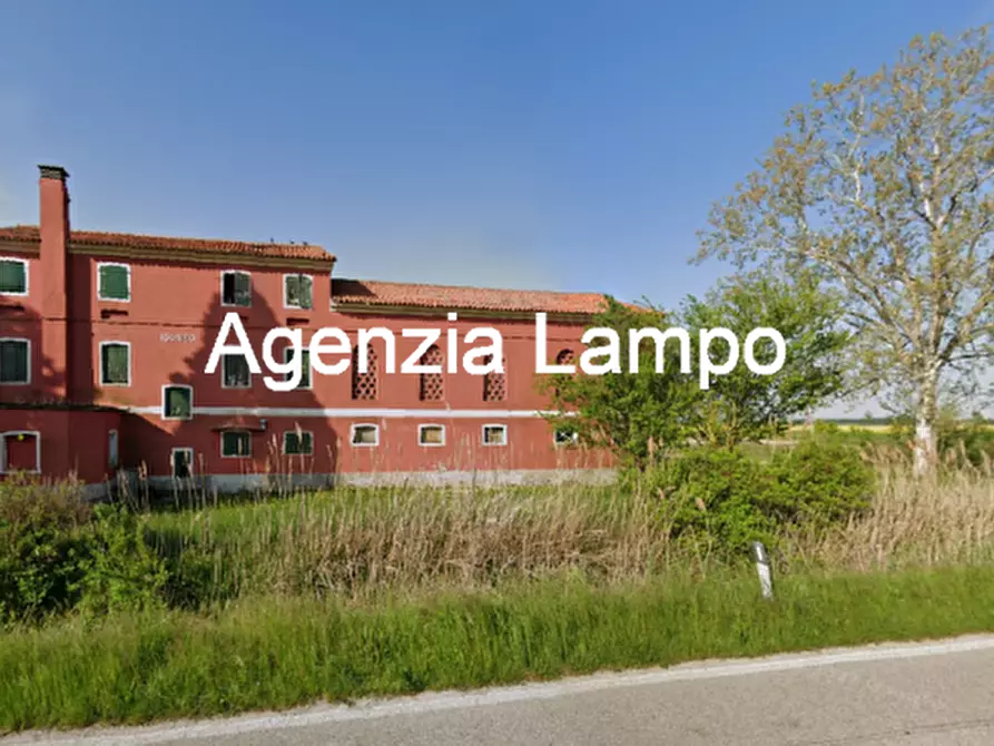 Immagine 1 di Rustico / casale in vendita  in Via Strada Nuova a Caorle
