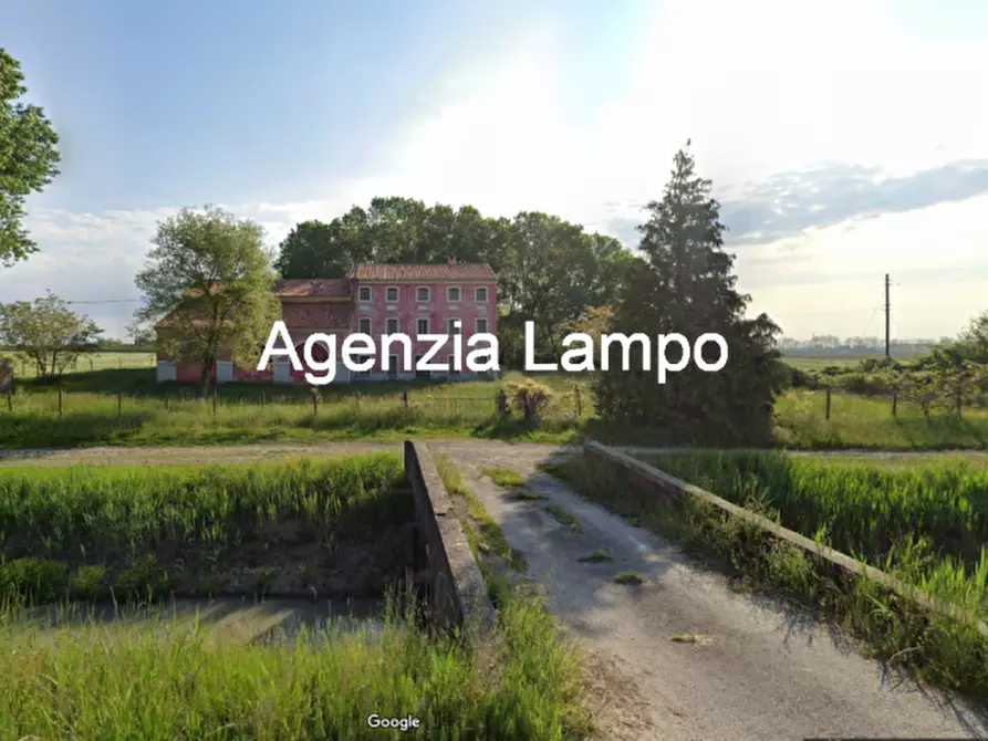 Immagine 3 di Rustico / casale in vendita  in Via Strada Nuova a Caorle