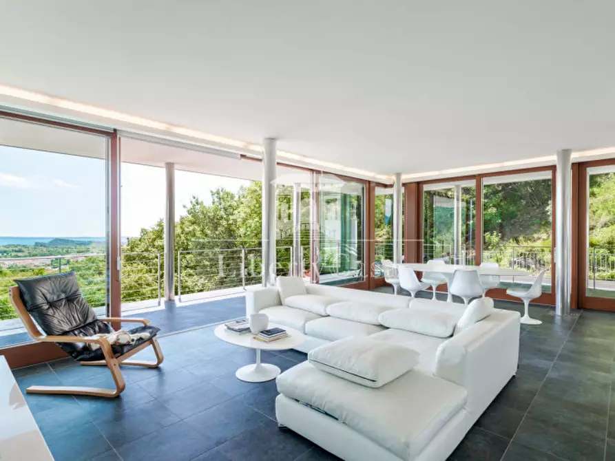 Immagine 1 di Villa in vendita  in Via Bocca di Croce a Salò