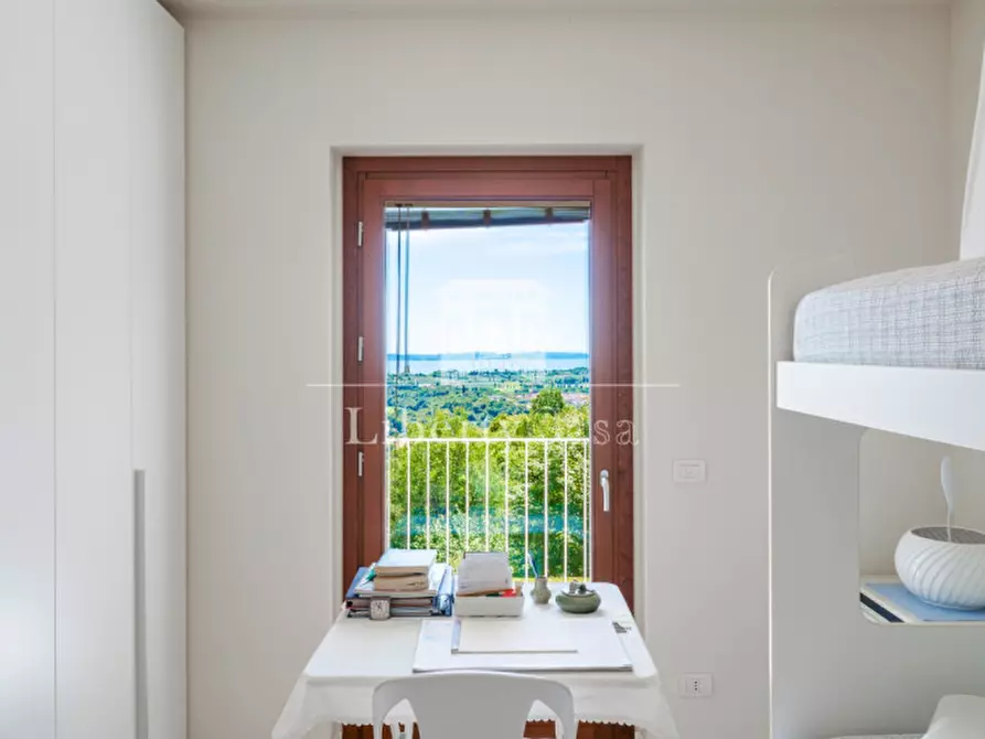 Immagine 12 di Villa in vendita  in Via Bocca di Croce a Salò