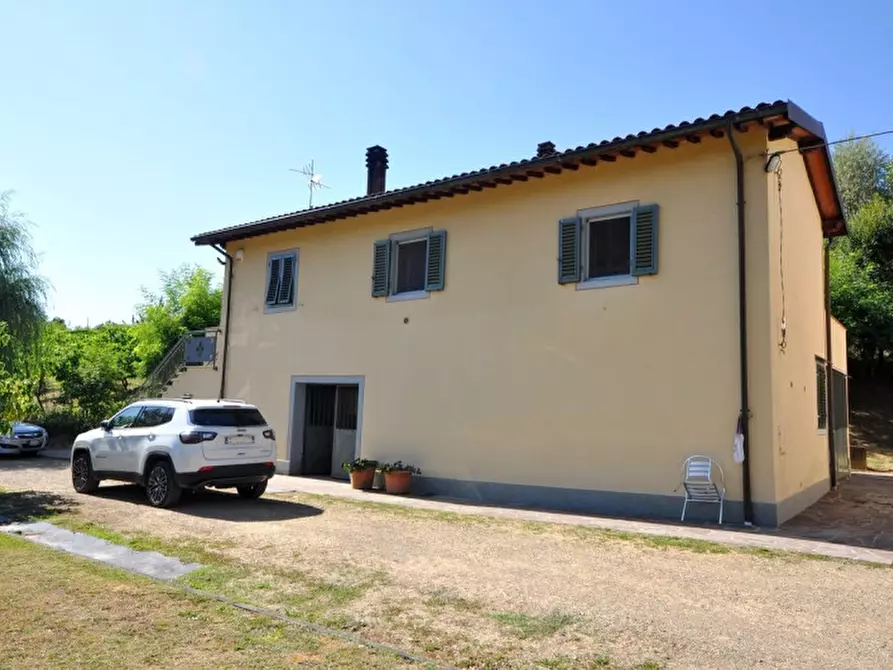 Immagine 2 di Casa indipendente in vendita  in Via Montecarlo a San Giovanni Valdarno
