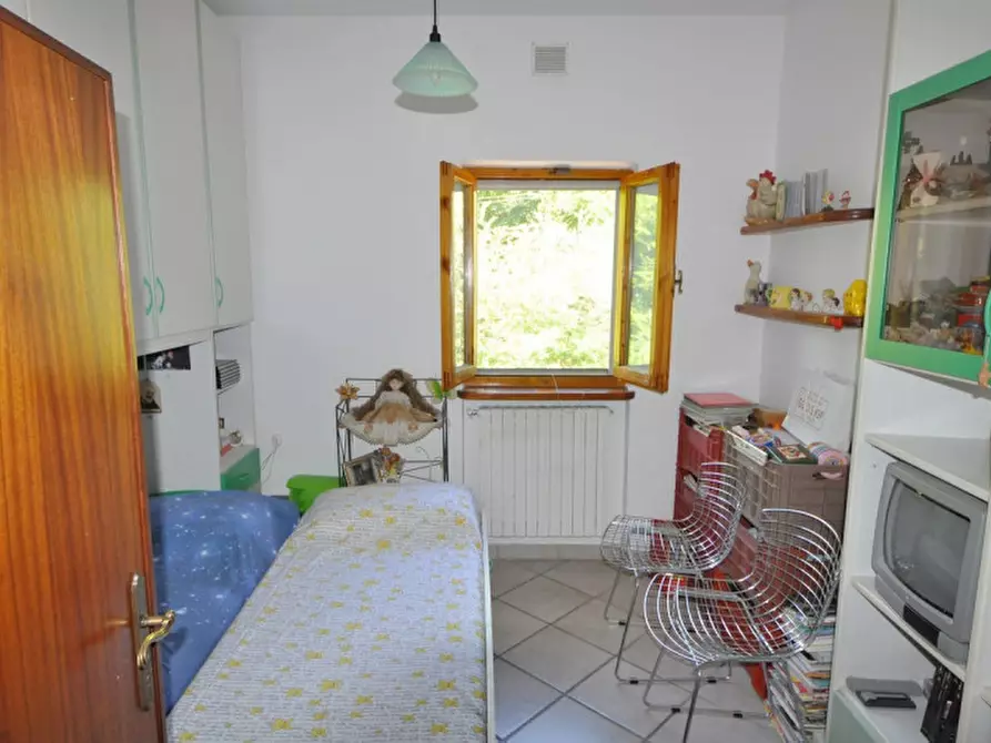 Immagine 11 di Casa indipendente in vendita  in Via Montecarlo a San Giovanni Valdarno