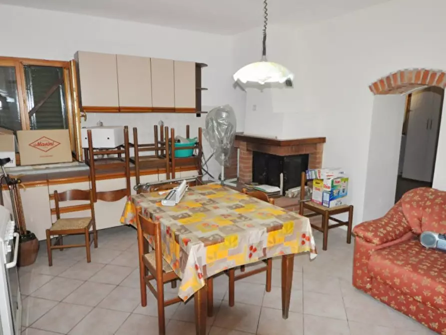 Immagine 16 di Casa indipendente in vendita  in Via Montecarlo a San Giovanni Valdarno