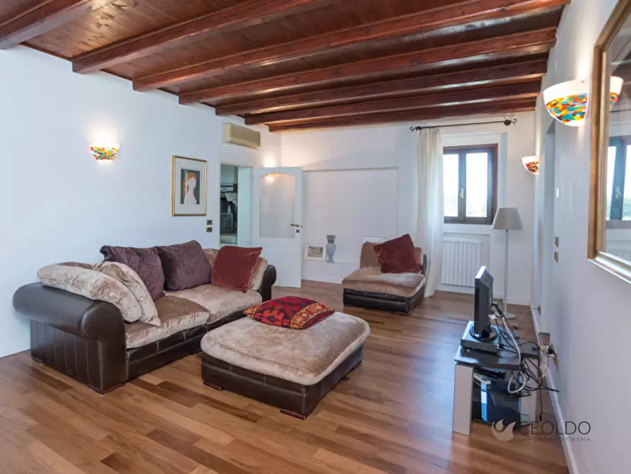 Immagine 4 di Casa bifamiliare in vendita  in via Umberto I a Vigonza