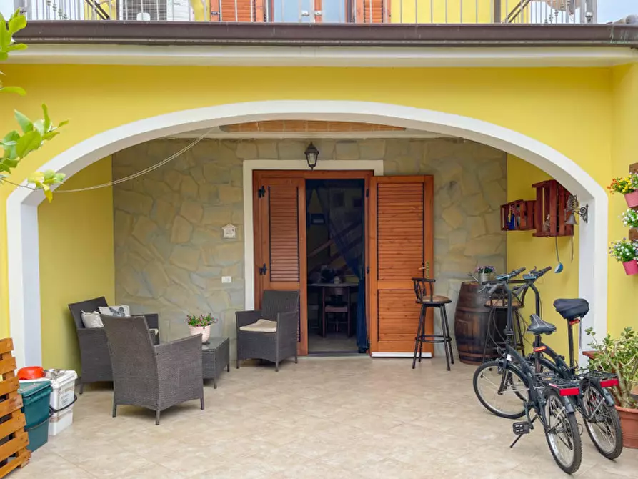 Immagine 2 di Villetta a schiera in vendita  in Via Iglesiente, 21 a Castiadas