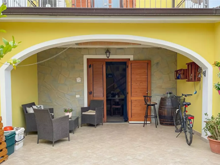 Immagine 2 di Villetta a schiera in vendita  in Via Iglesiente, 21 a Castiadas