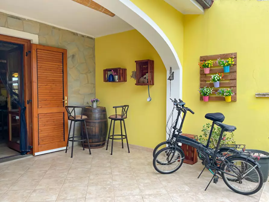 Immagine 3 di Villetta a schiera in vendita  in Via Iglesiente, 21 a Castiadas