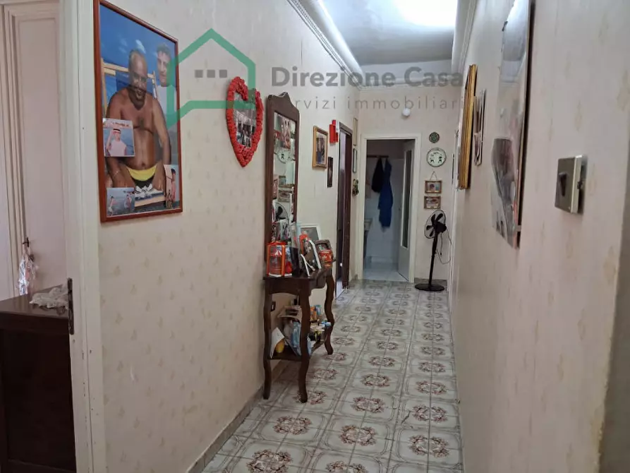 Immagine 3 di Appartamento in vendita  in Via F. Paolo Bozzelli a Napoli