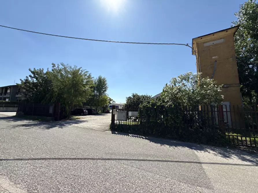 Immagine 2 di Capannone industriale in vendita  a San Bonifacio