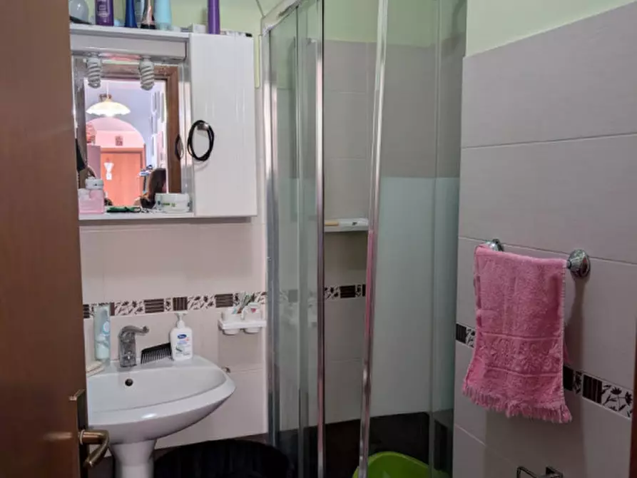 Immagine 8 di Appartamento in affitto  in Via dei Girasoli a Guidonia Montecelio