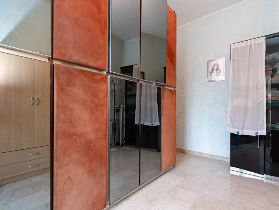 Immagine 22 di Appartamento in vendita  in via piscina 40 a Torino