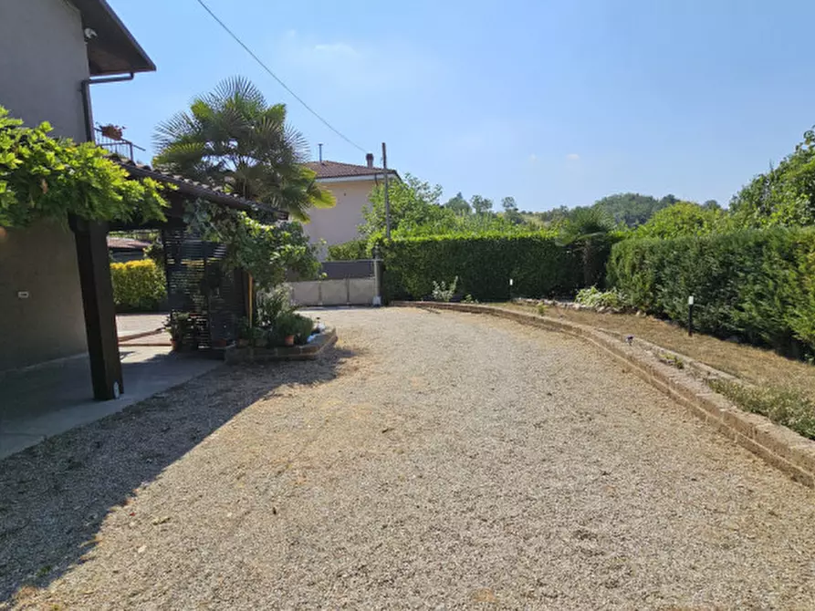 Immagine 5 di Casa indipendente in vendita  in Corso Giovanni Battista Volpini 296 a Isola D'asti