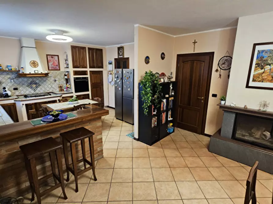 Immagine 8 di Casa indipendente in vendita  in Corso Giovanni Battista Volpini 296 a Isola D'asti