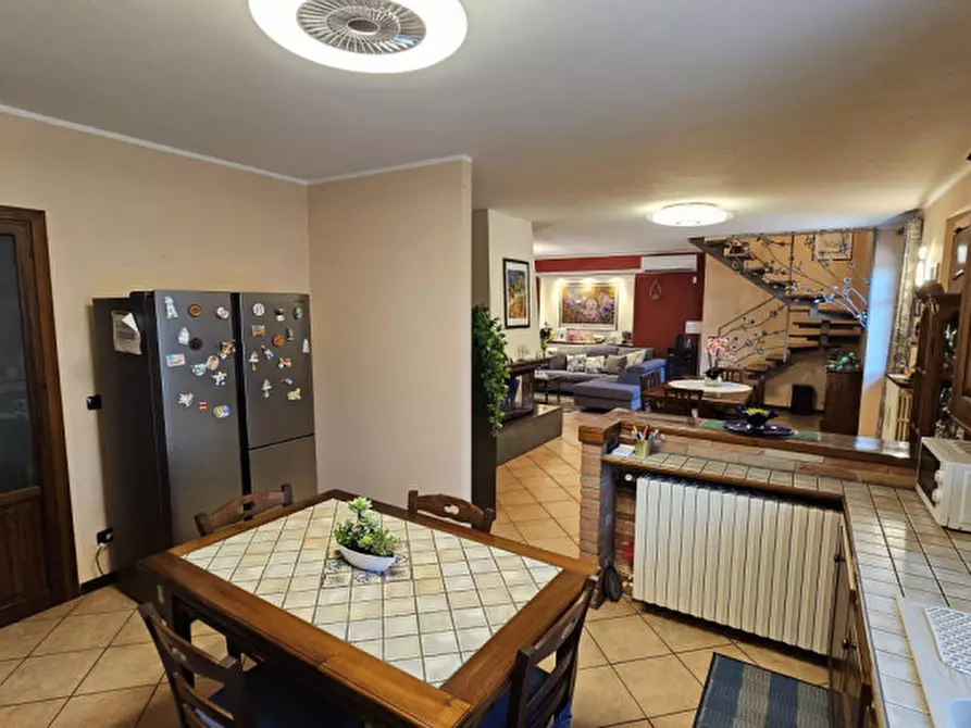 Immagine 10 di Casa indipendente in vendita  in Corso Giovanni Battista Volpini 296 a Isola D'asti