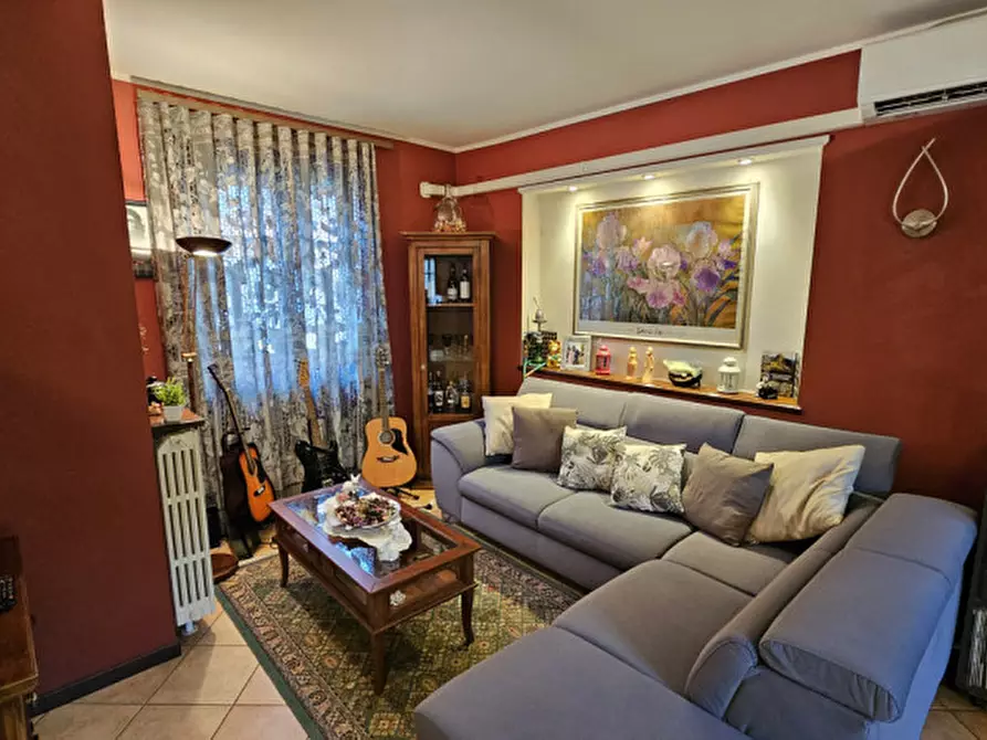 Immagine 17 di Casa indipendente in vendita  in Corso Giovanni Battista Volpini 296 a Isola D'asti