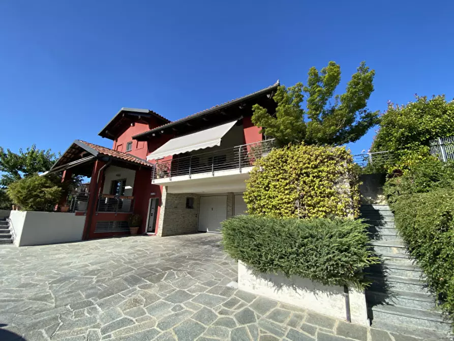 Immagine 6 di Villa in vendita  in Via San Bernardo 21 a Diano D'alba