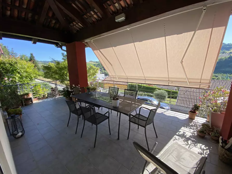 Immagine 11 di Villa in vendita  in Via San Bernardo 21 a Diano D'alba