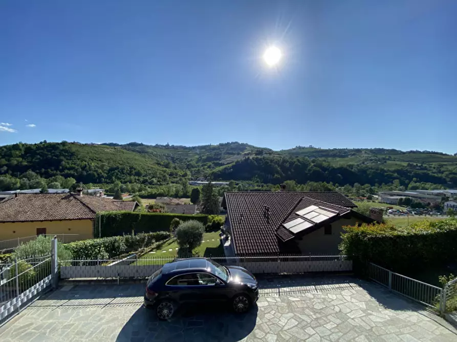 Immagine 16 di Villa in vendita  in Via San Bernardo 21 a Diano D'alba