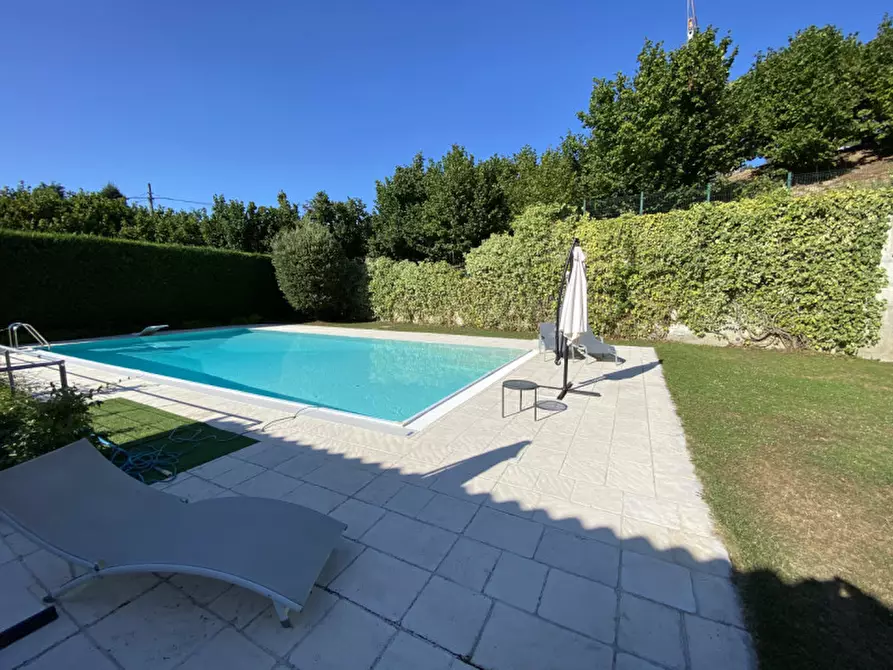 Immagine 18 di Villa in vendita  in Via San Bernardo 21 a Diano D'alba