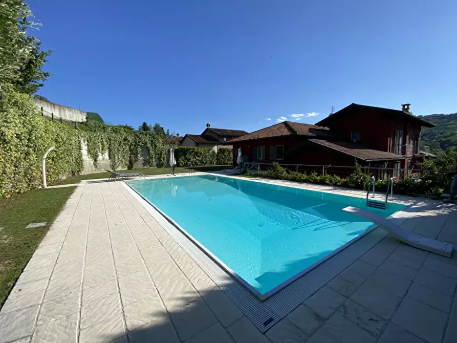 Immagine 19 di Villa in vendita  in Via San Bernardo 21 a Diano D'alba