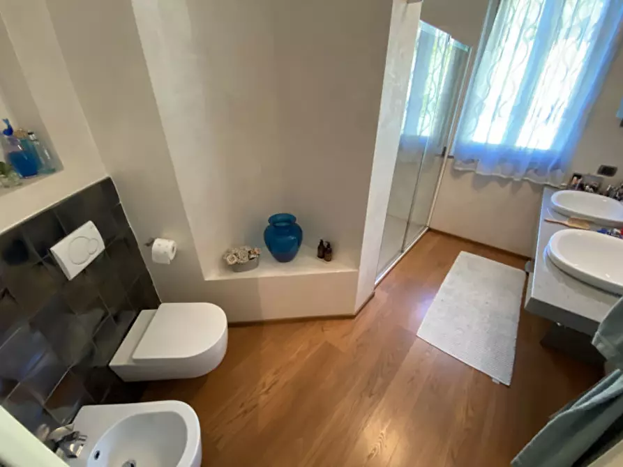 Immagine 47 di Villa in vendita  in Via San Bernardo 21 a Diano D'alba