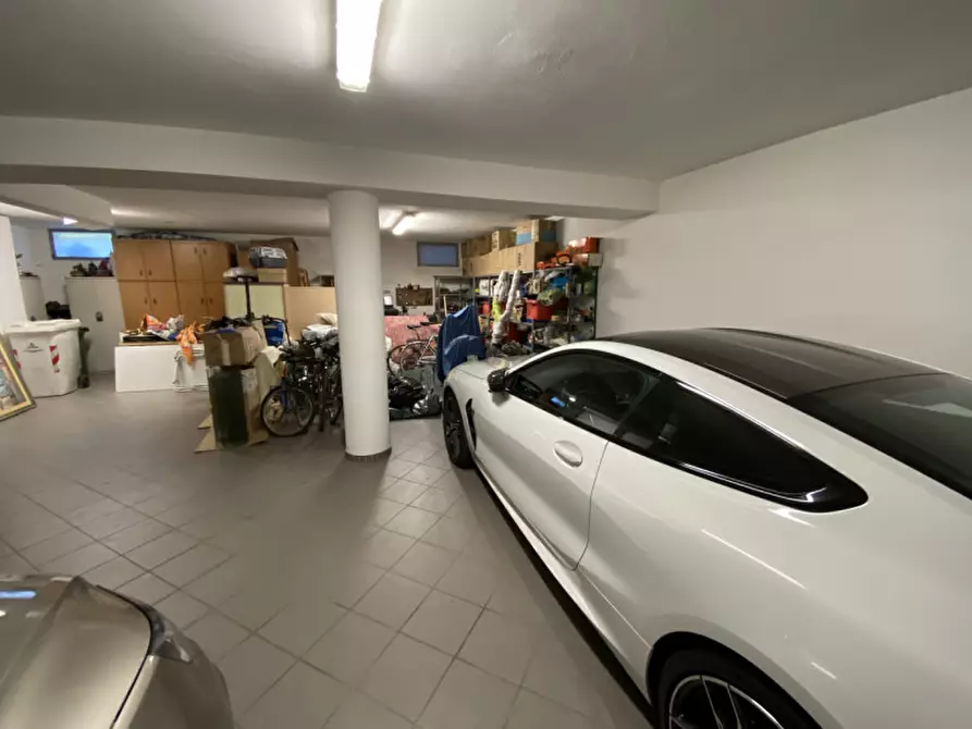 Immagine 53 di Villa in vendita  in Via San Bernardo 21 a Diano D'alba