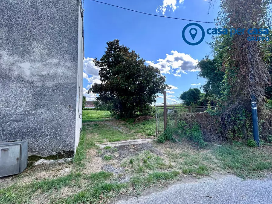 Immagine 7 di Rustico / casale in vendita  in Via Ronchello 178 a Lusia