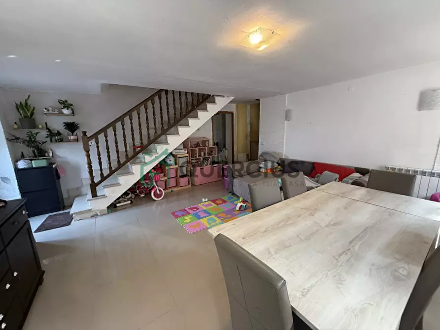 Immagine 3 di Casa indipendente in vendita  in Via Silvio Perazzolo a Monteforte D'alpone