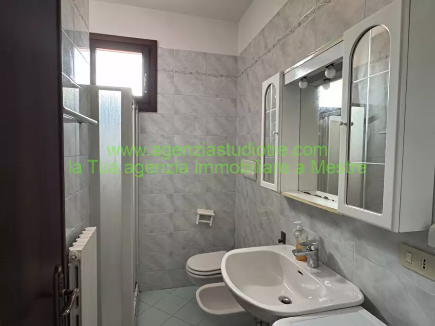 Immagine 17 di Casa bifamiliare in vendita  in Via Torre Belfredo 148 a Venezia