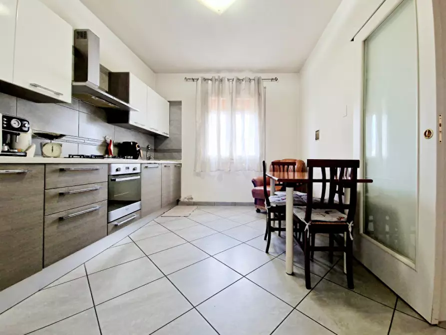 Immagine 2 di Casa bifamiliare in vendita  in VIA PAOLINO a Fratta Polesine