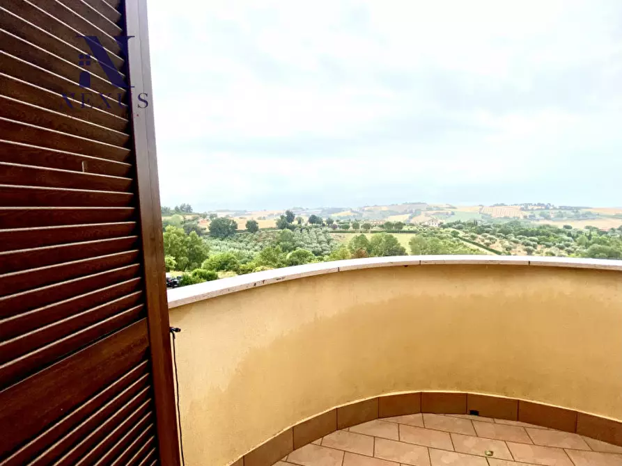 Immagine 8 di Appartamento in vendita  a Mondolfo