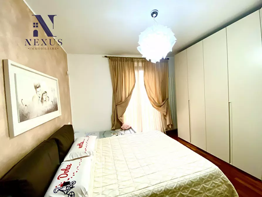 Immagine 12 di Appartamento in vendita  a Mondolfo