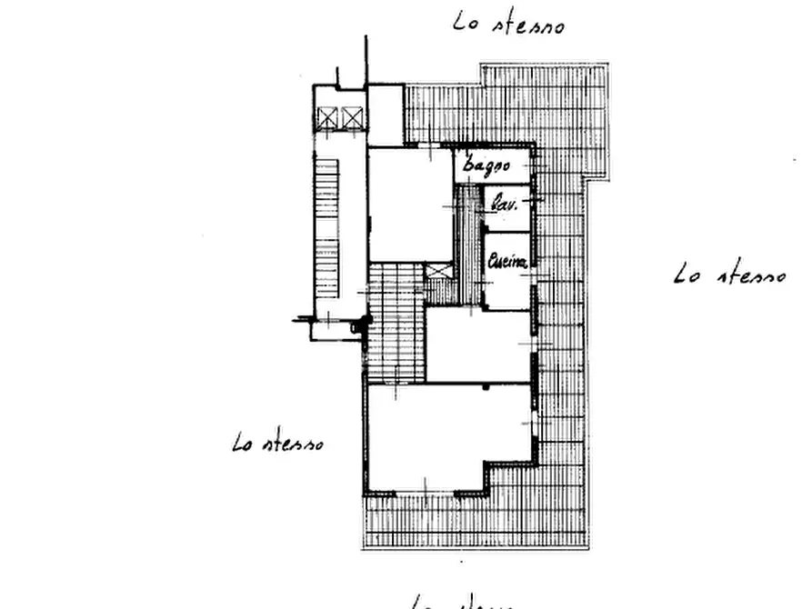 Immagine 24 di Attico in vendita  in Viale Teracati 190\c a Siracusa