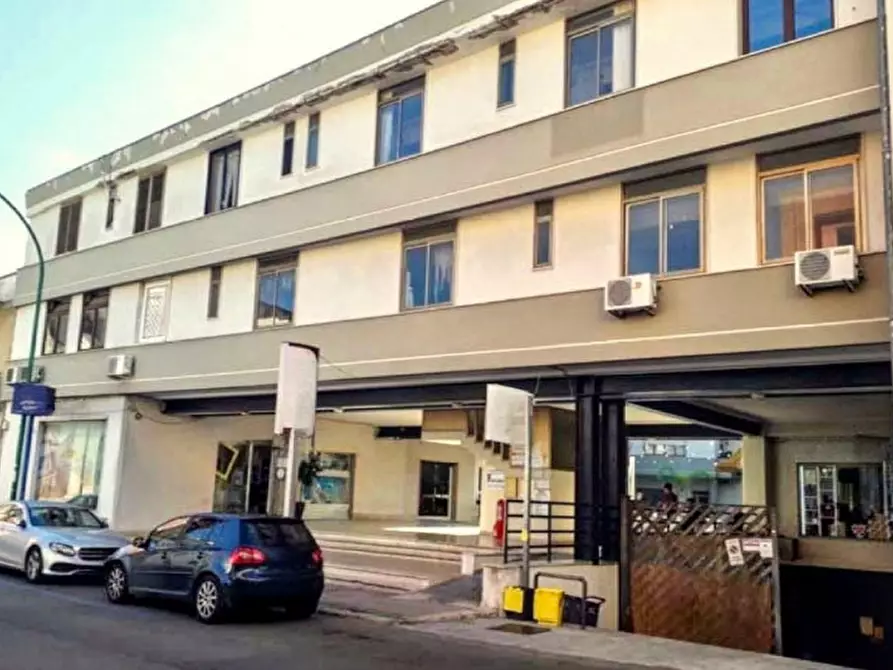 Immagine 2 di Magazzino in vendita  in Via Mariano Cosimo, 73043 Copertino LE, Italia a Copertino