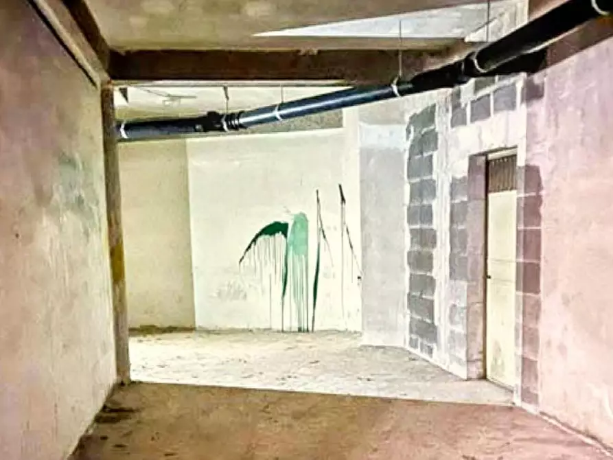 Immagine 5 di Magazzino in vendita  in Via Mariano Cosimo, 73043 Copertino LE, Italia a Copertino
