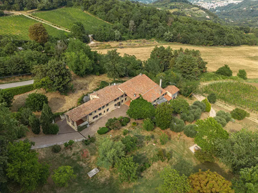 Immagine 2 di Villa in vendita  in via Cicogna Pirio a Teolo