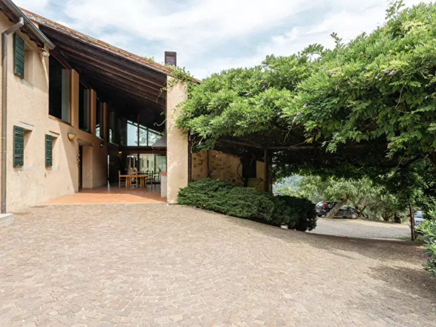 Immagine 15 di Villa in vendita  in via Cicogna Pirio a Teolo