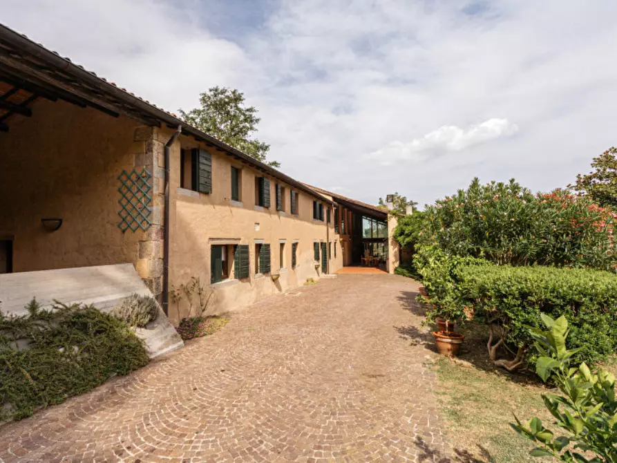 Immagine 23 di Villa in vendita  in via Cicogna Pirio a Teolo