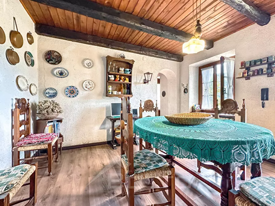 Immagine 7 di Casa indipendente in vendita  in Via 24 MAGGIO 15 a Varallo