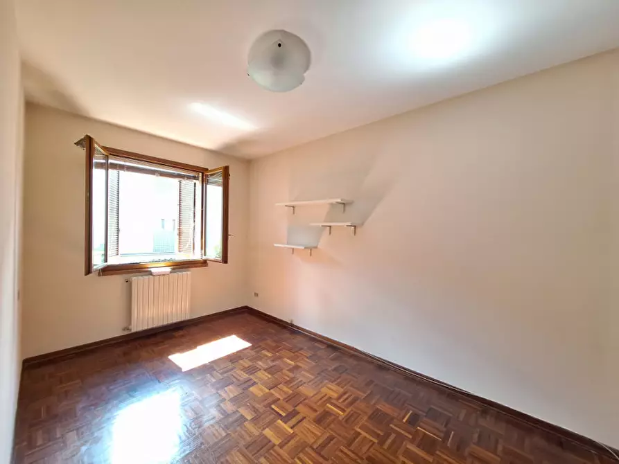 Immagine 14 di Villetta a schiera in vendita  in Viale Tre Martiri a Rovigo