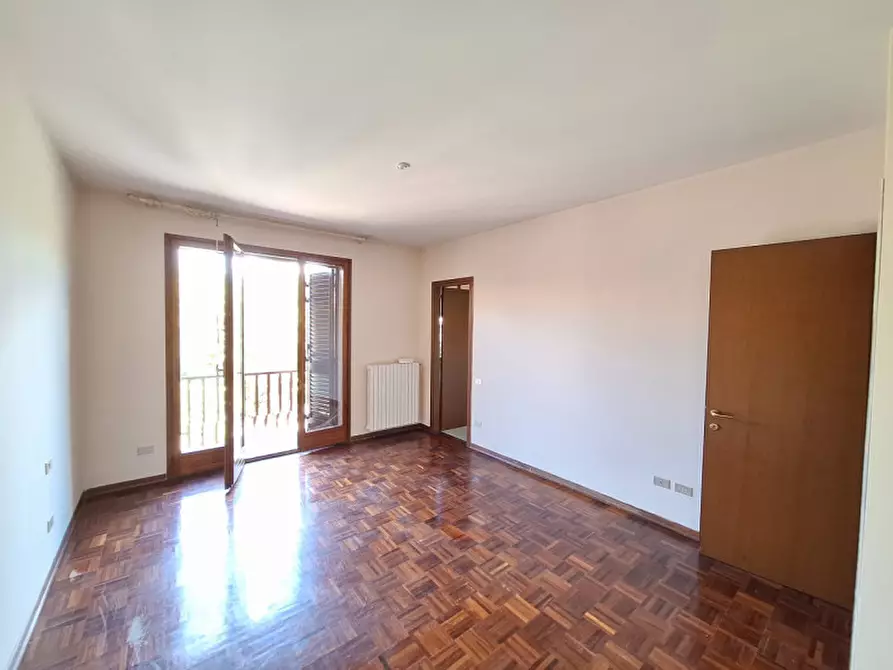 Immagine 18 di Villetta a schiera in vendita  in Viale Tre Martiri a Rovigo