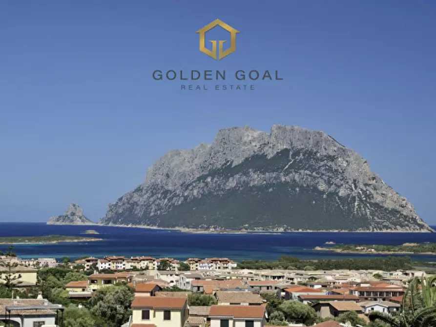 Immagine 11 di Terreno in vendita  in Via Torquato Tasso a Loiri Porto San Paolo