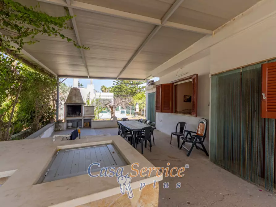 Immagine 15 di Villa in vendita  in Matino, LE, Italia a Matino