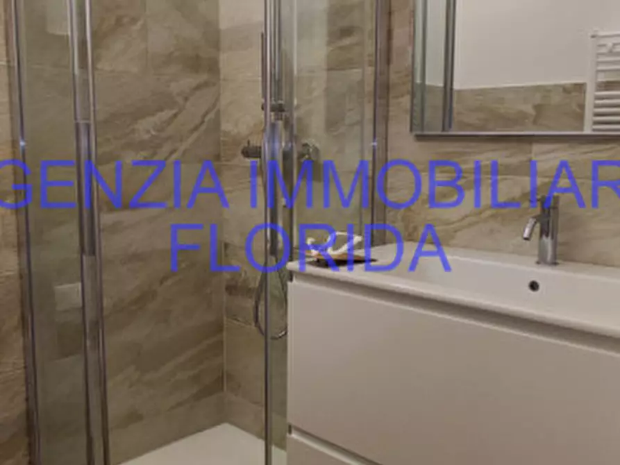 Immagine 12 di Camera in affitto  a Camposampiero